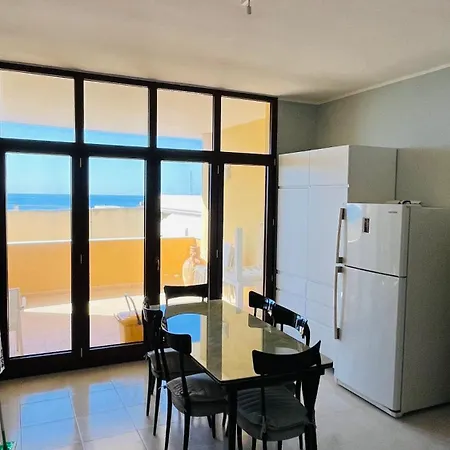 Sea Views 加利波利